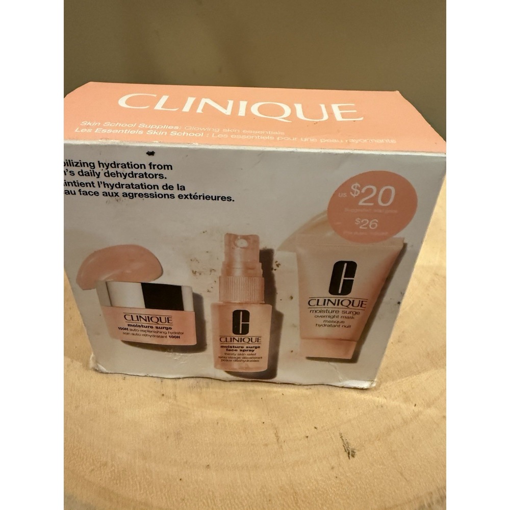 Clinique Skin School The Glowing Skin System 3-Piece Set: Moisturize, Mist, Mask